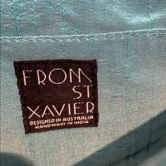 From St. Xavier Wish You Were Here green sequin clutch bag NWT - Picture 8 of 9